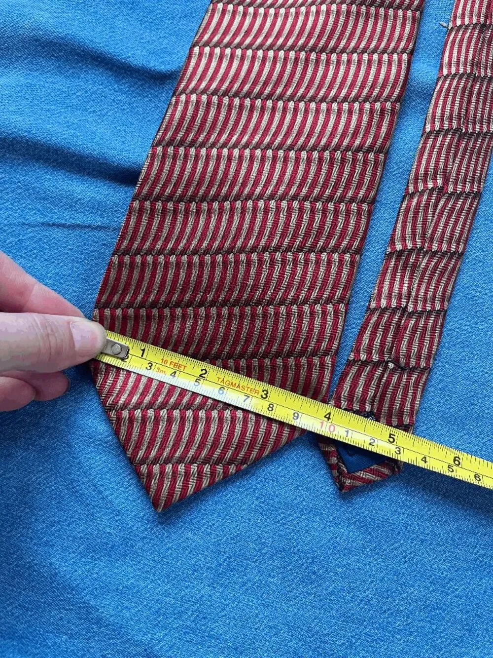 Carlos DeVenezia Silk Tie VTG Red Gold Diagonal Stripe Italian Style Old Money